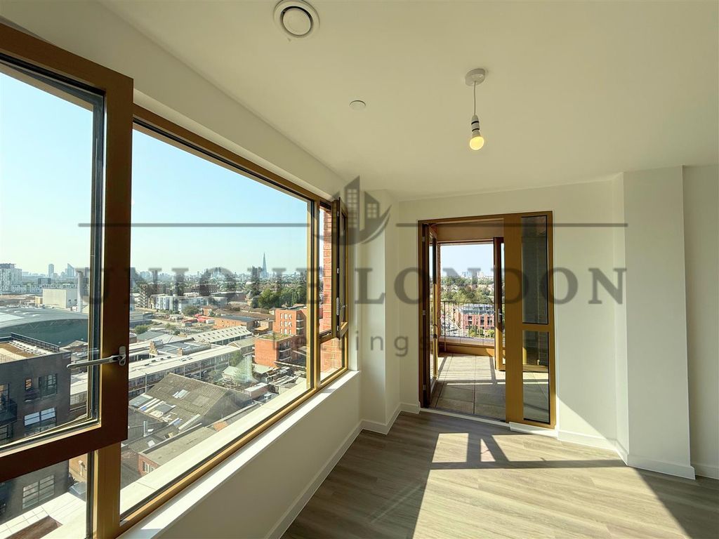 Property photo 2 of 10 264.Png