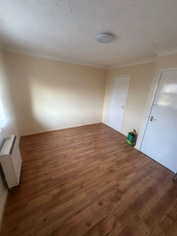 Property photo 2 of 4 Gallery