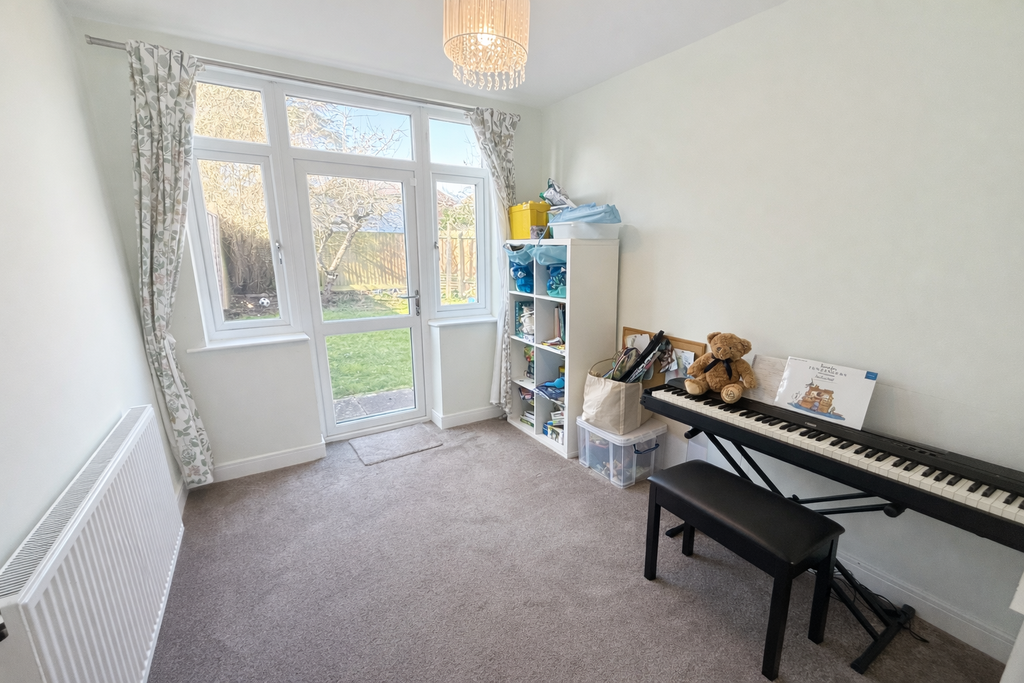 Property photo 3 of 12 Diner