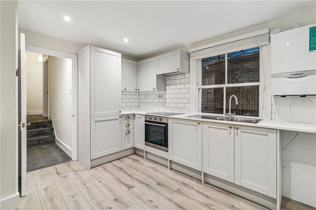 Property photo 1 of 11 Picture No. 22