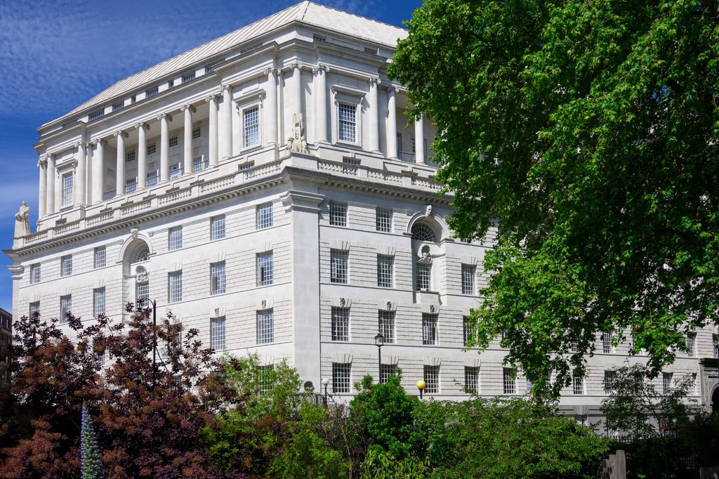 Property photo 1 of 21