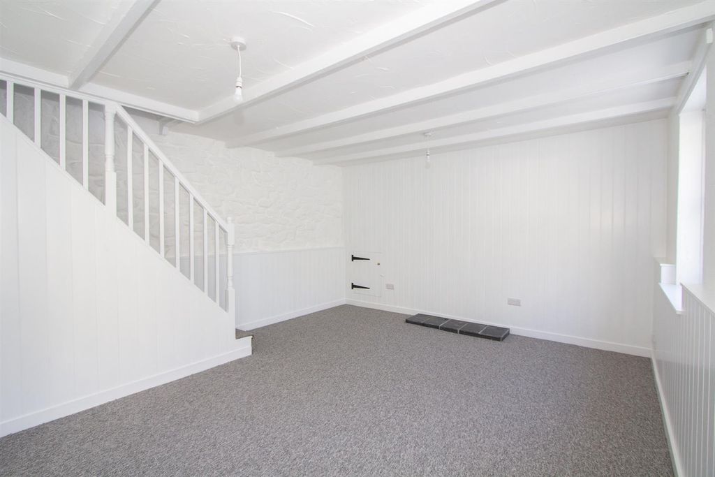 Property photo 2 of 14 2 - Lounge 2.Jpg