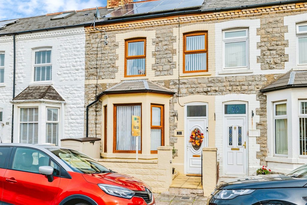 Property photo 3 of 14