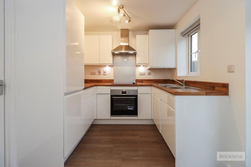 Property photo 2 of 13 Kitchen