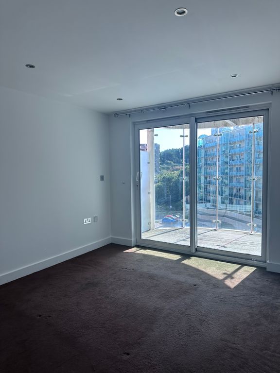 Property photo 2 of 3