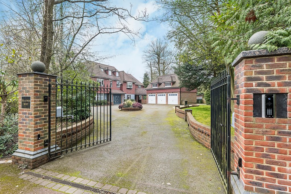 Property photo 2 of 31 Heathermist-108-Sive