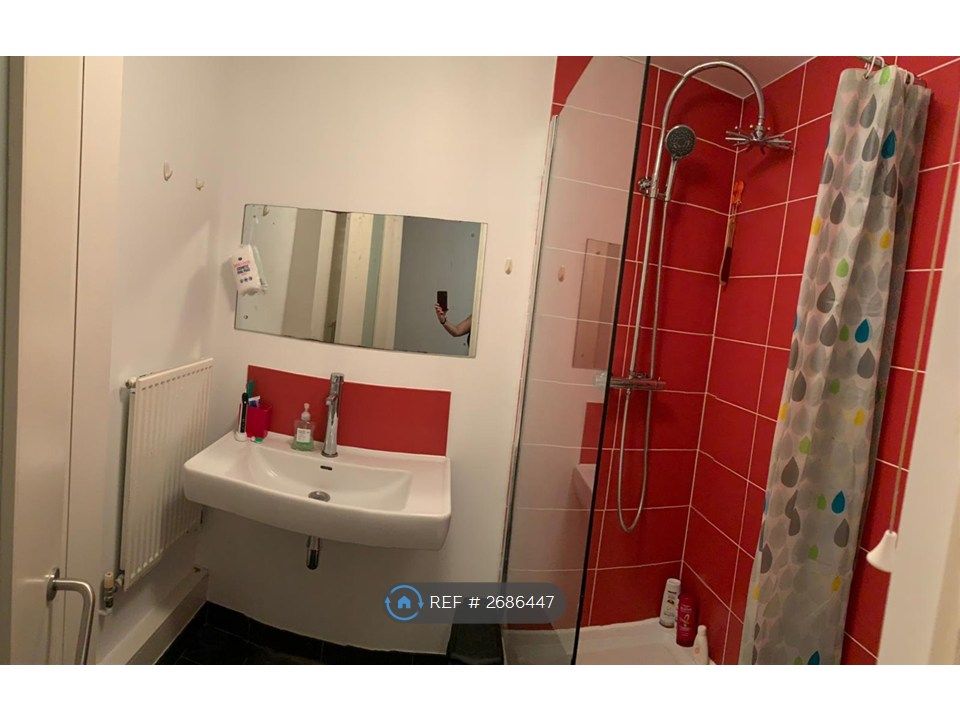 Property photo 3 of 5