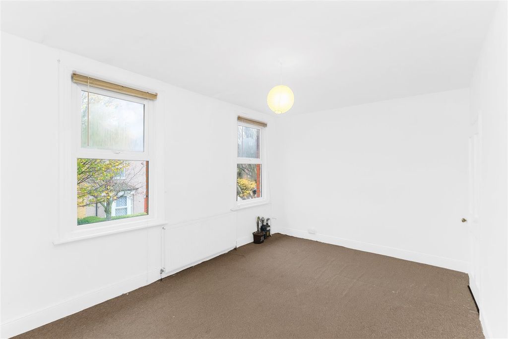 Property photo 3 of 11 Petk0237.Jpg