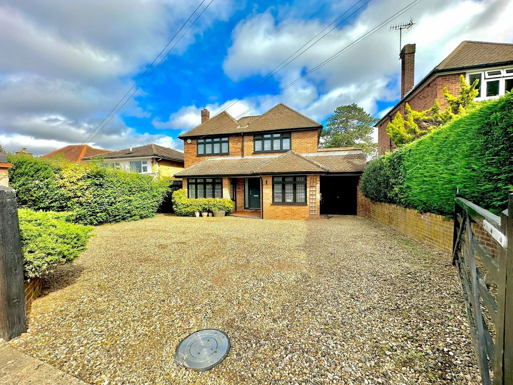 Property photo 1 of 20