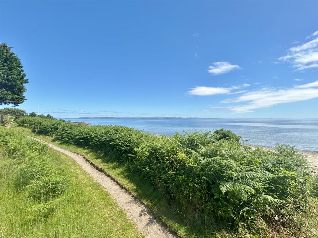 Property photo 2 of 57 Sannox Beach Path