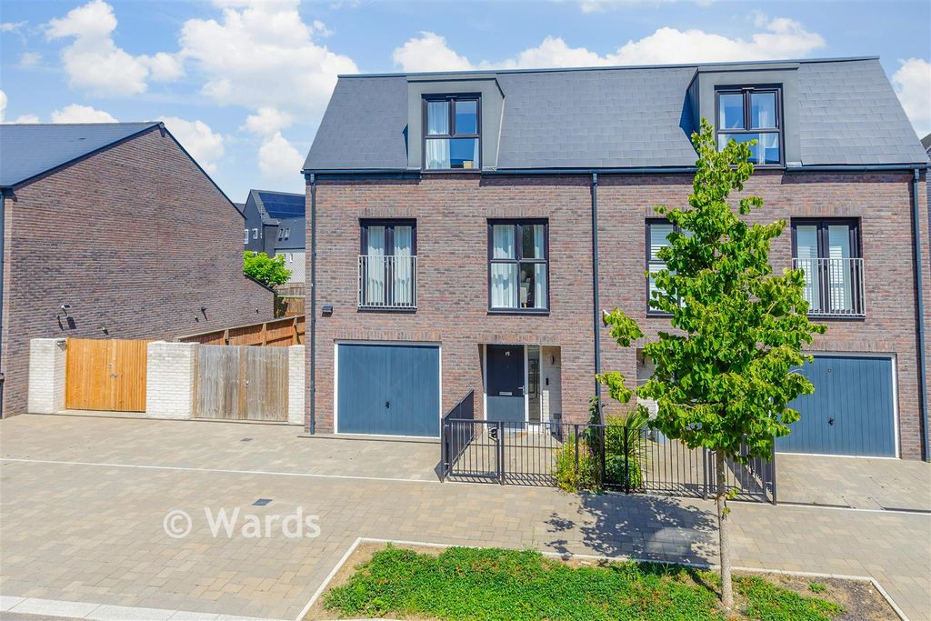 Property photo 1 of 13 External (Web)