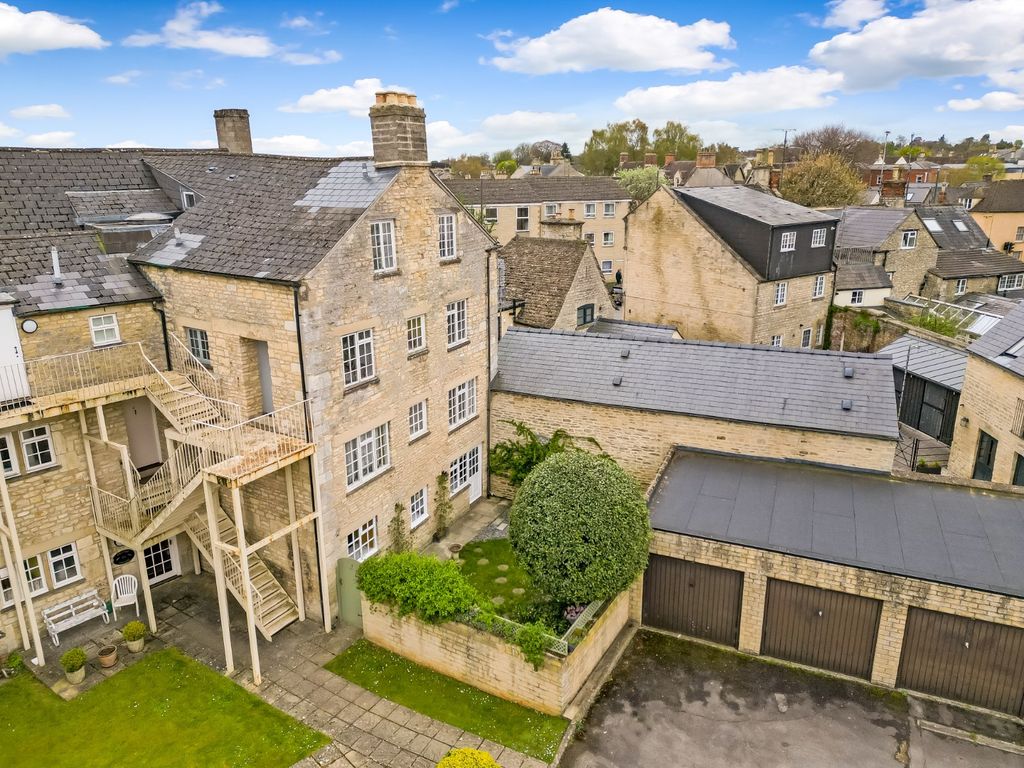 Property photo 1 of 16 Picture No. 04