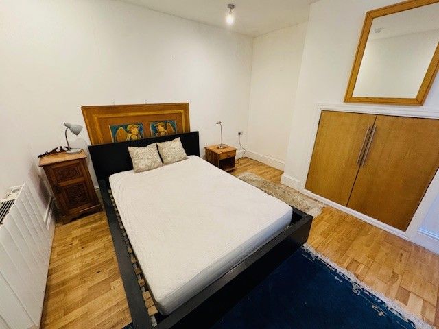 Property photo 3 of 8 Bedroom 1