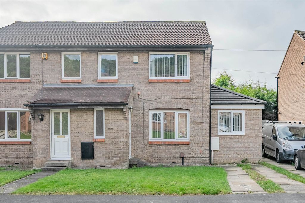 Property photo 1 of 13 Front