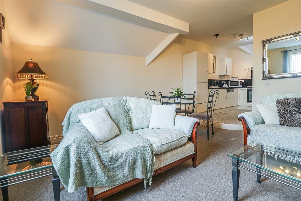 Property photo 3 of 18 4257335