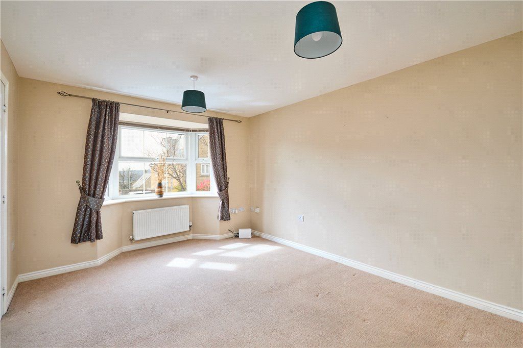 Property photo 3 of 22 Picture No. 12