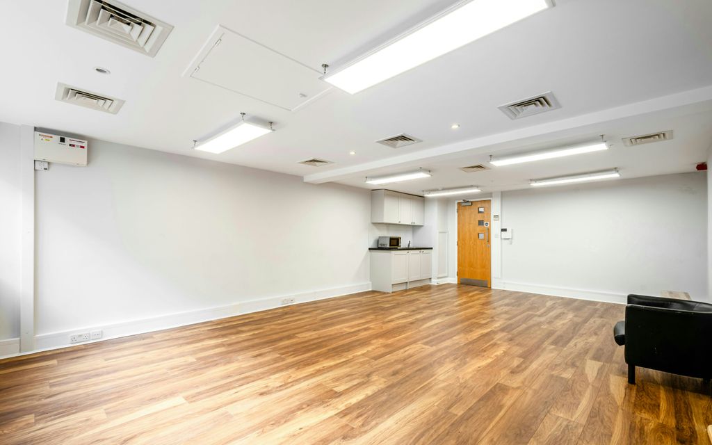 Property photo 2 of 7