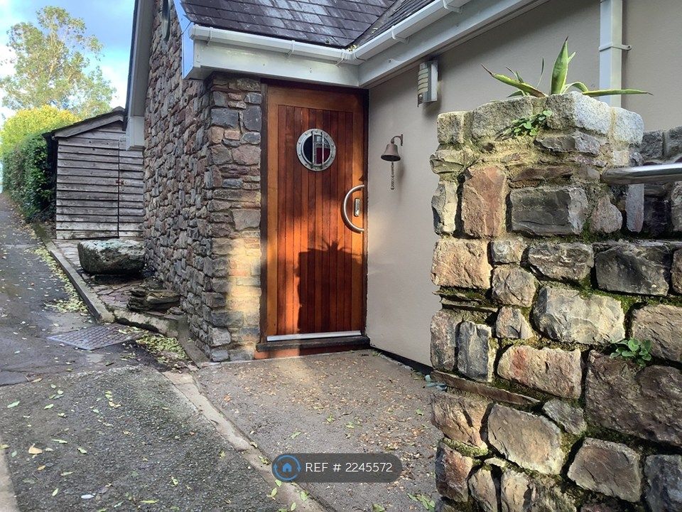 Property photo 3 of 31