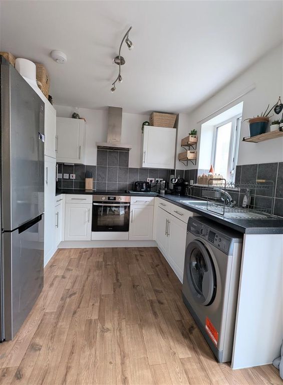 Property photo 3 of 13 Kitchen.Jpg