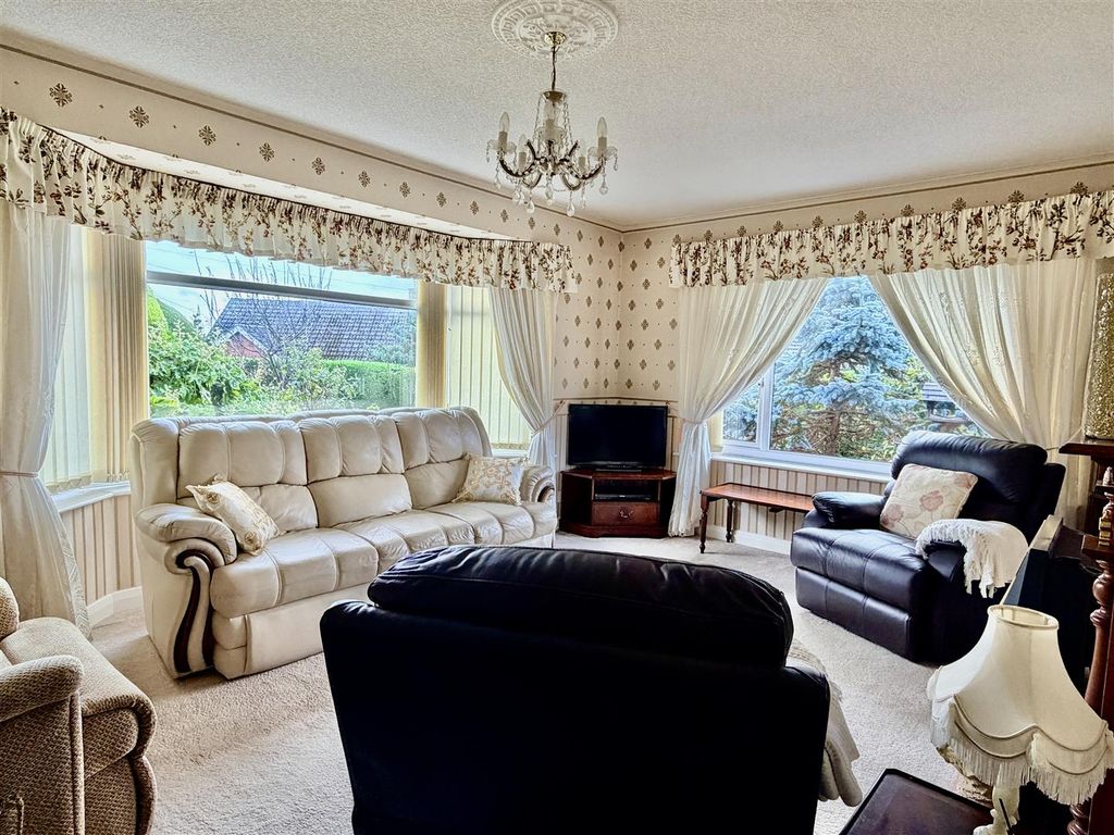 Property photo 3 of 14 Fullsizerender.Jpeg