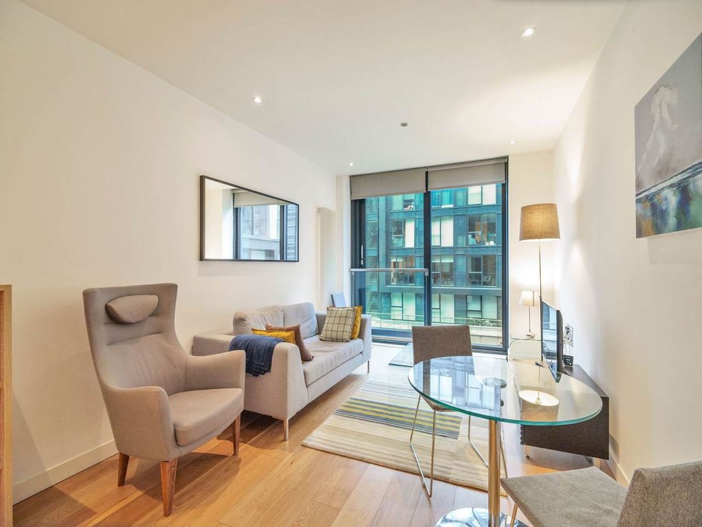 Property photo 3 of 13 Dsc00202