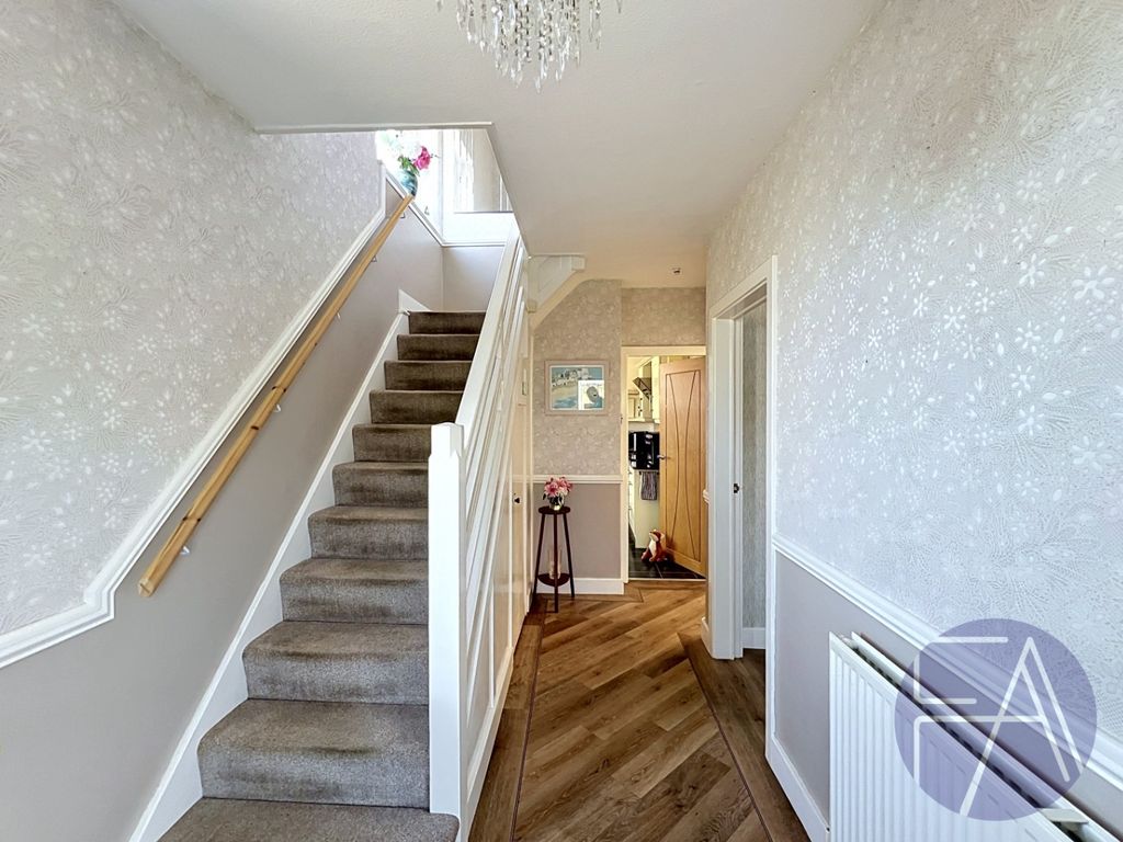 Property photo 2 of 17 5093562