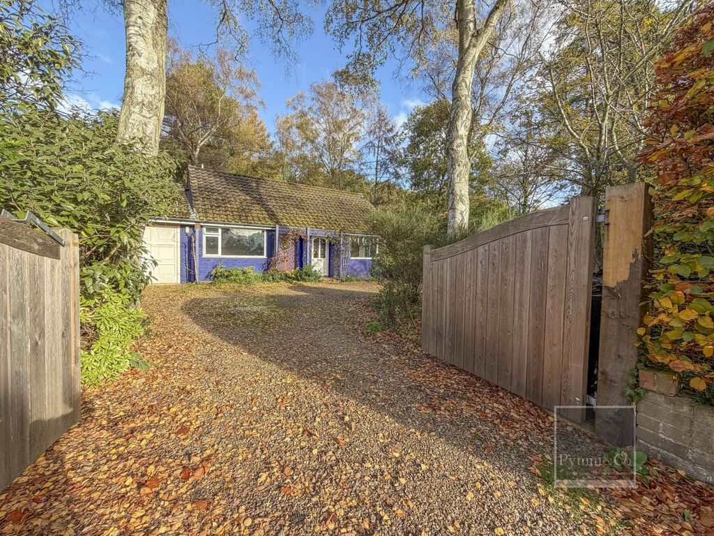 Property photo 1 of 33