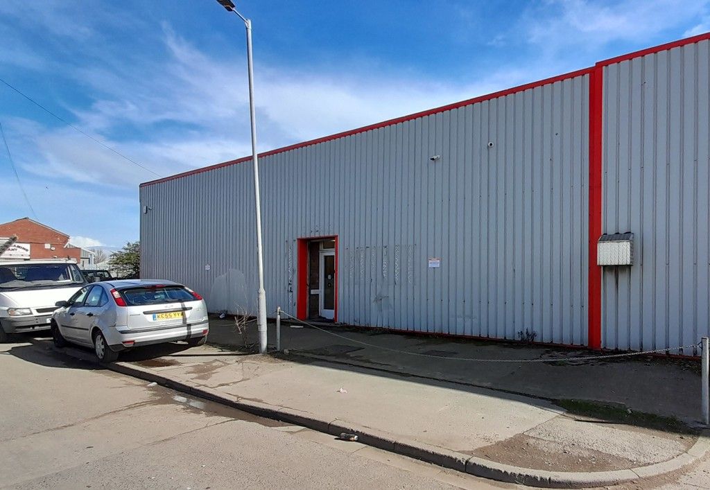 Property photo 1 of 8 Photo 26