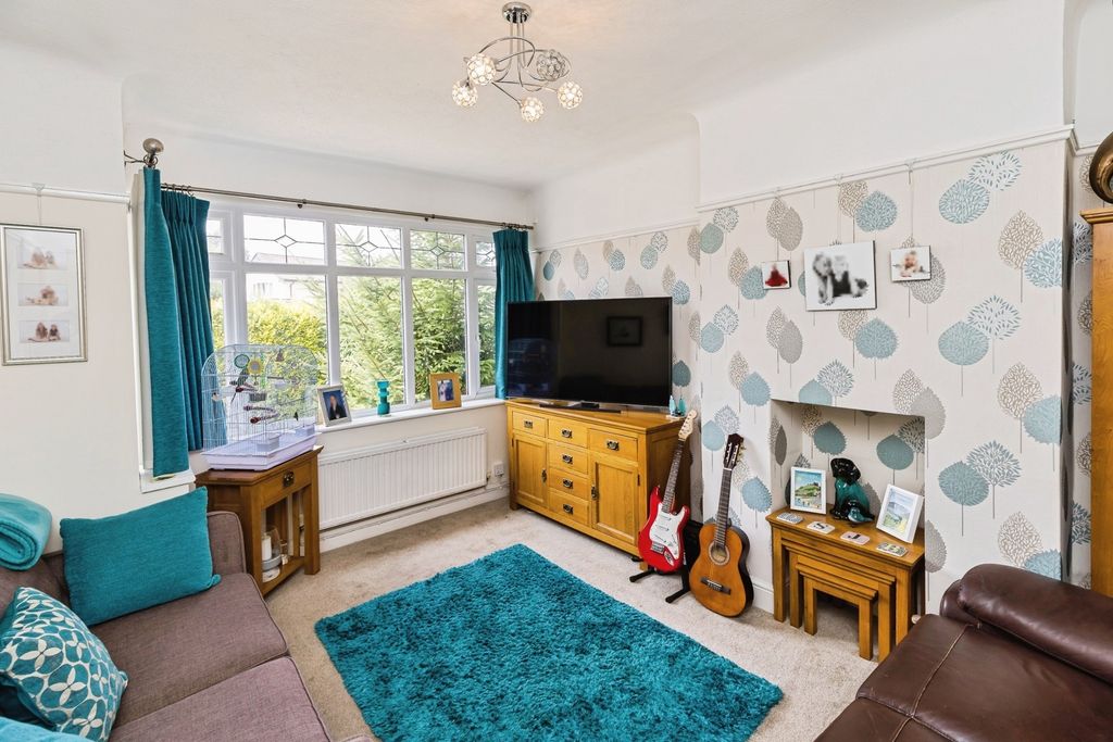 Property photo 2 of 17 Pbox-Img.Jpg