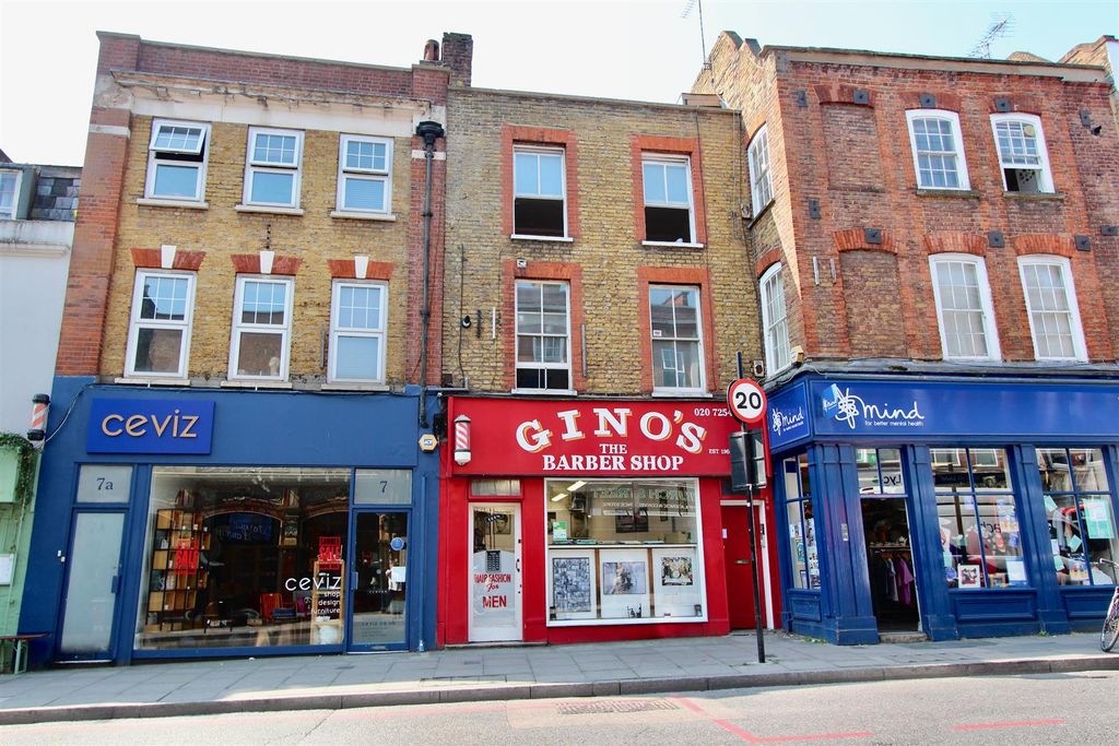 Property photo 2 of 10 Stoke Newington Church Street, N16