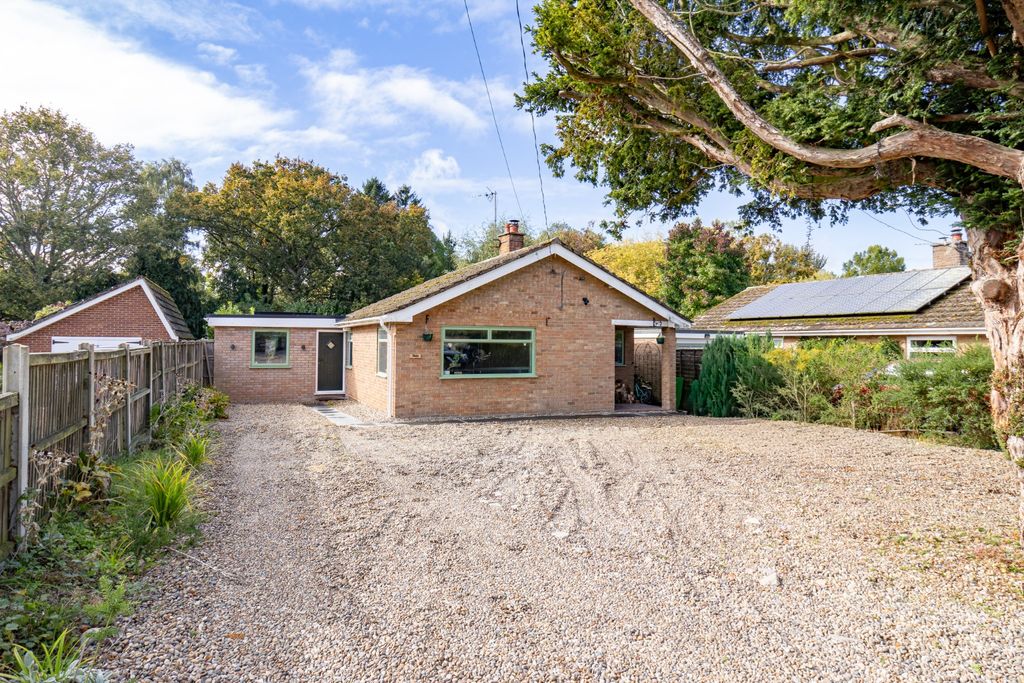 Property photo 1 of 26 4528410