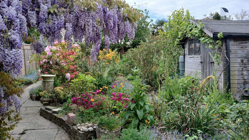 Property photo 2 of 18