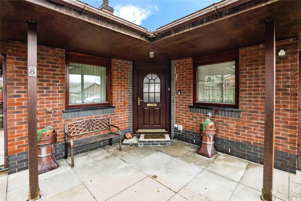 Property photo 3 of 23 Picture No. 09