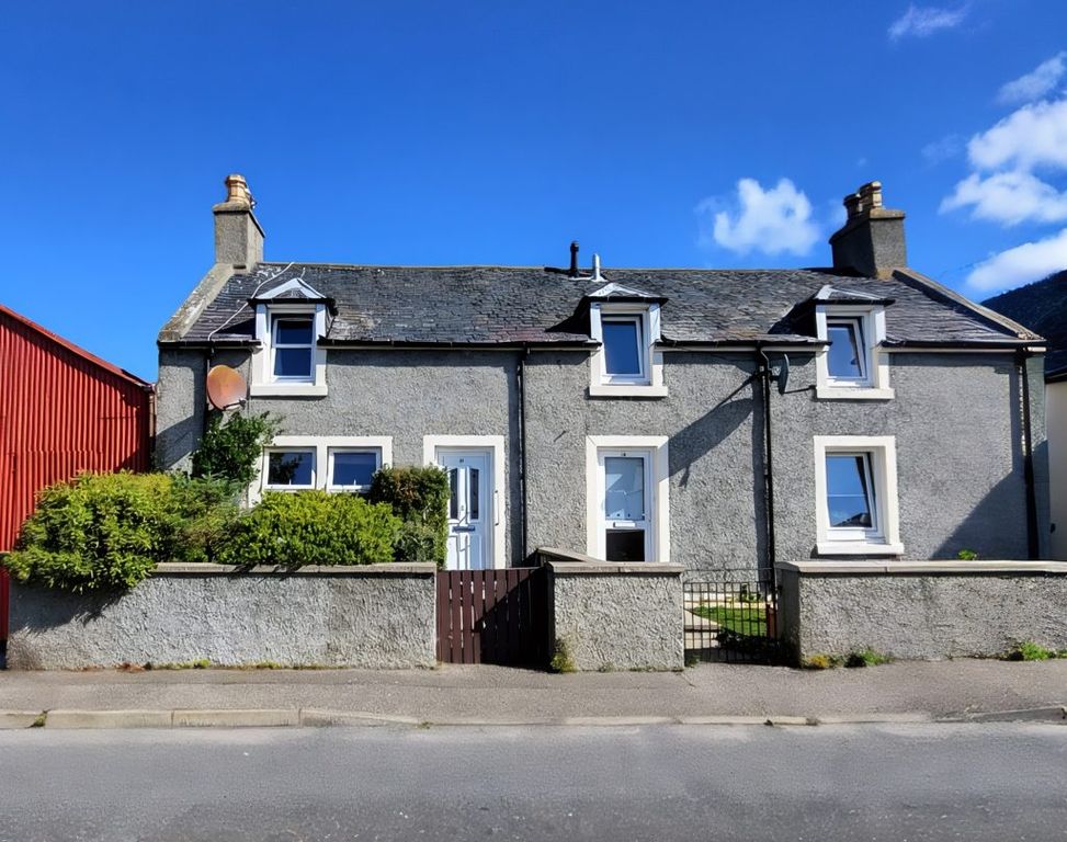 Property photo 1 of 17