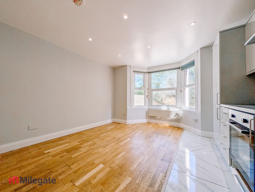 Property photo 2 of 5 Photo 2