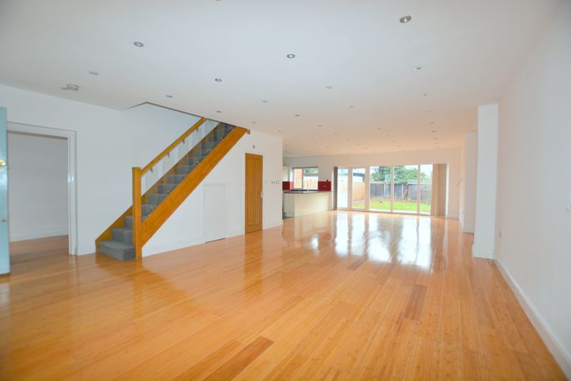 Property photo 2 of 11 Photo 15