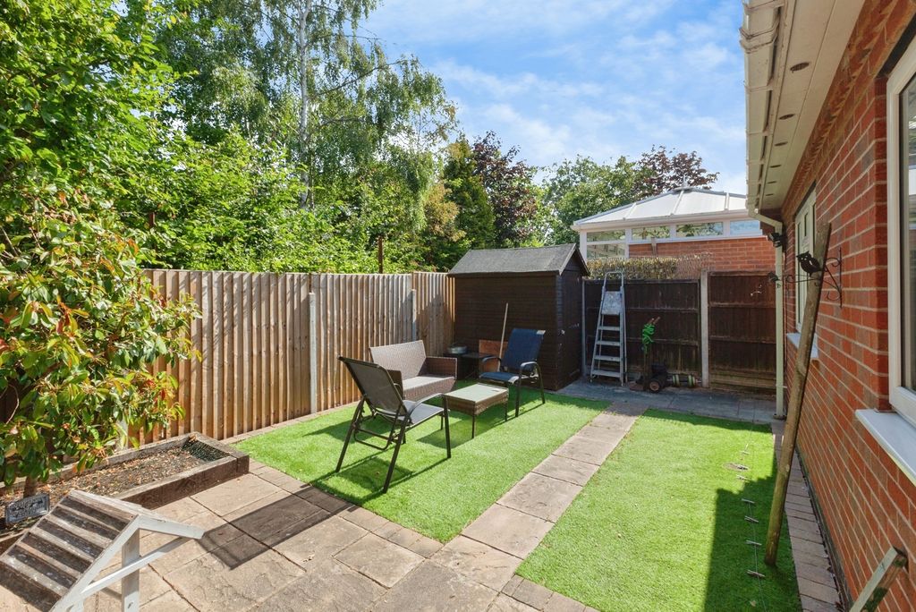 Property photo 2 of 19 Pbox-Img.Jpg
