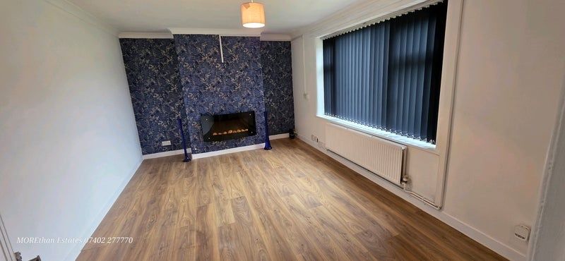 Property photo 3 of 10 Bright Living Room With Modern Flooring And Focalå£...