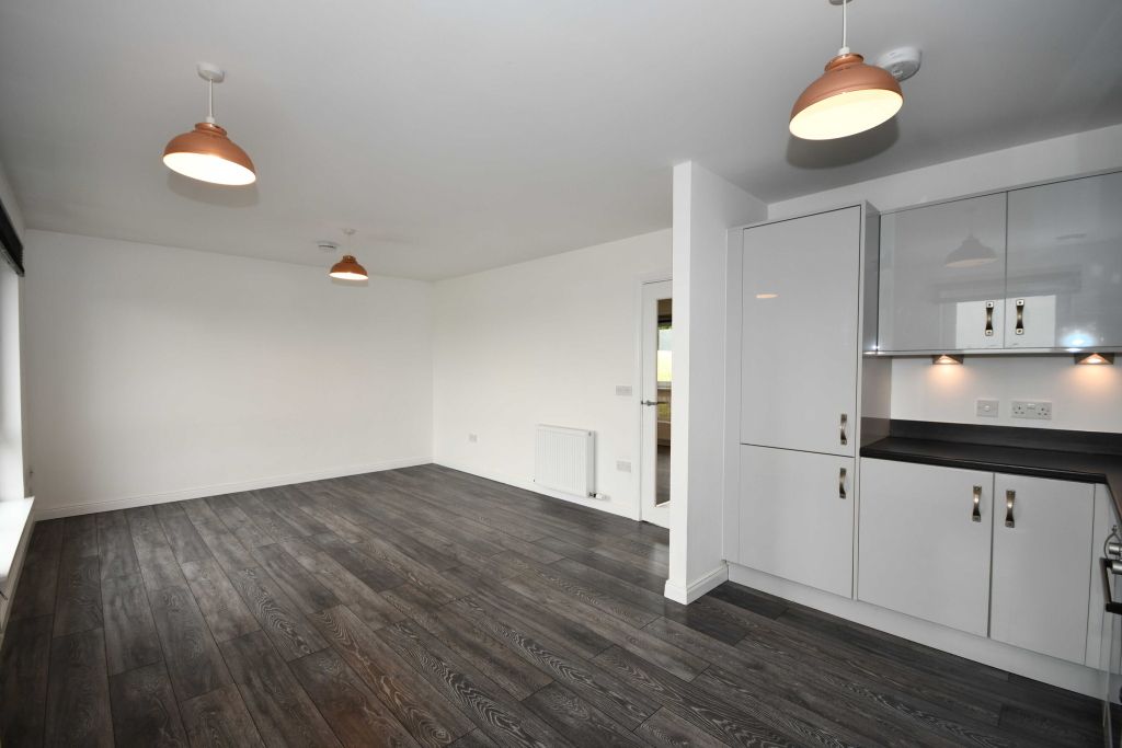 Property photo 2 of 8 Photo