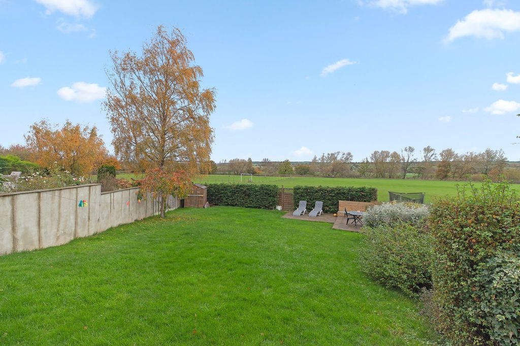 Property photo 2 of 18 Picture 2