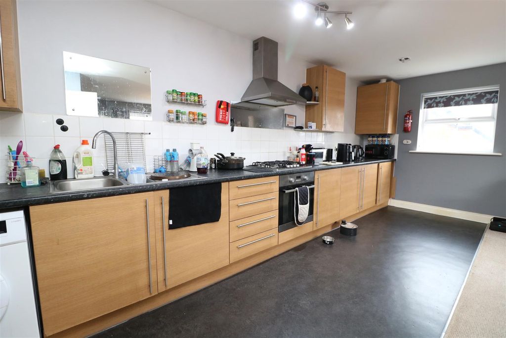 Property photo 3 of 9 Img_6878.Jpg