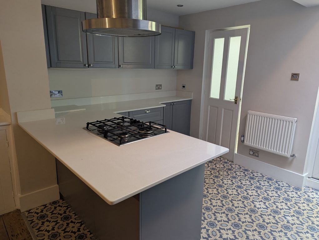 Property photo 2 of 14 Picture No. 13