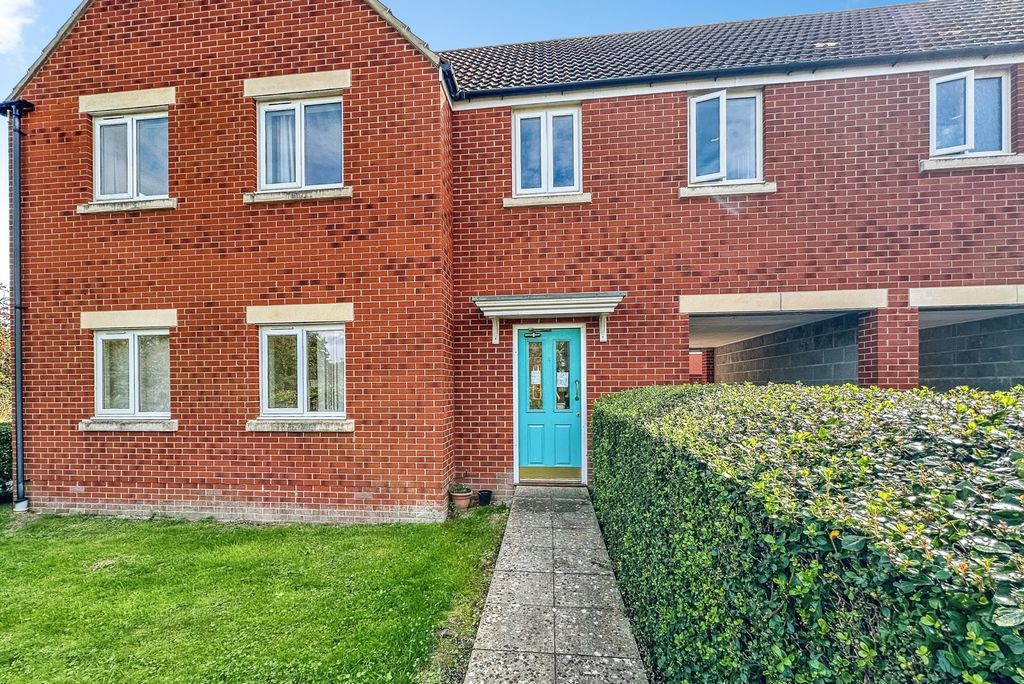 Property photo 2 of 16 Pbox-Img.Jpg