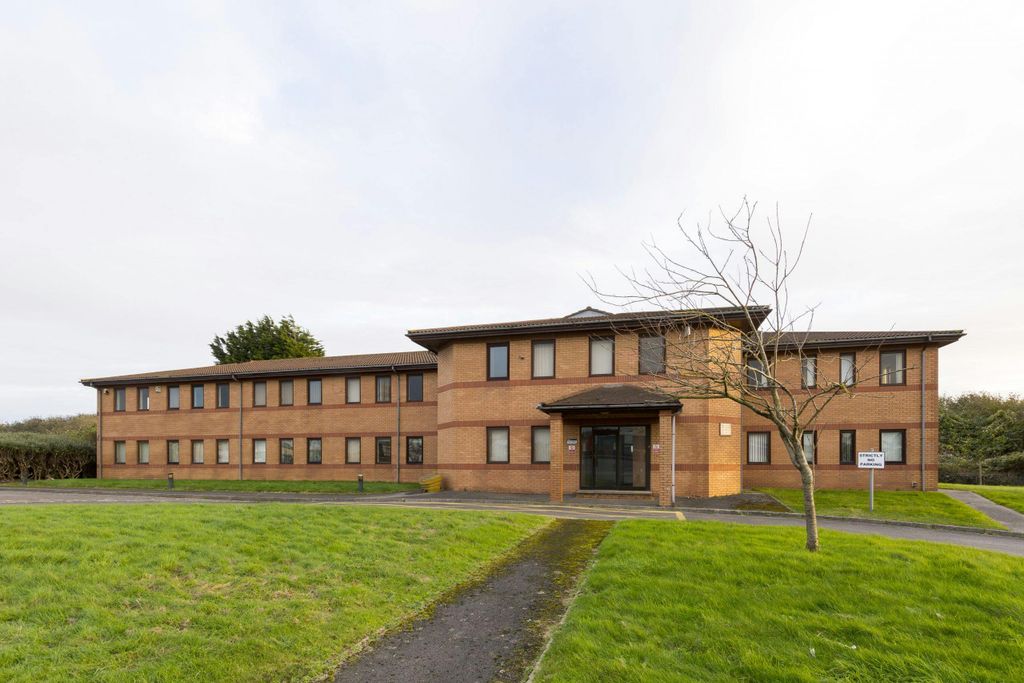 Property photo 2 of 7 Image 2