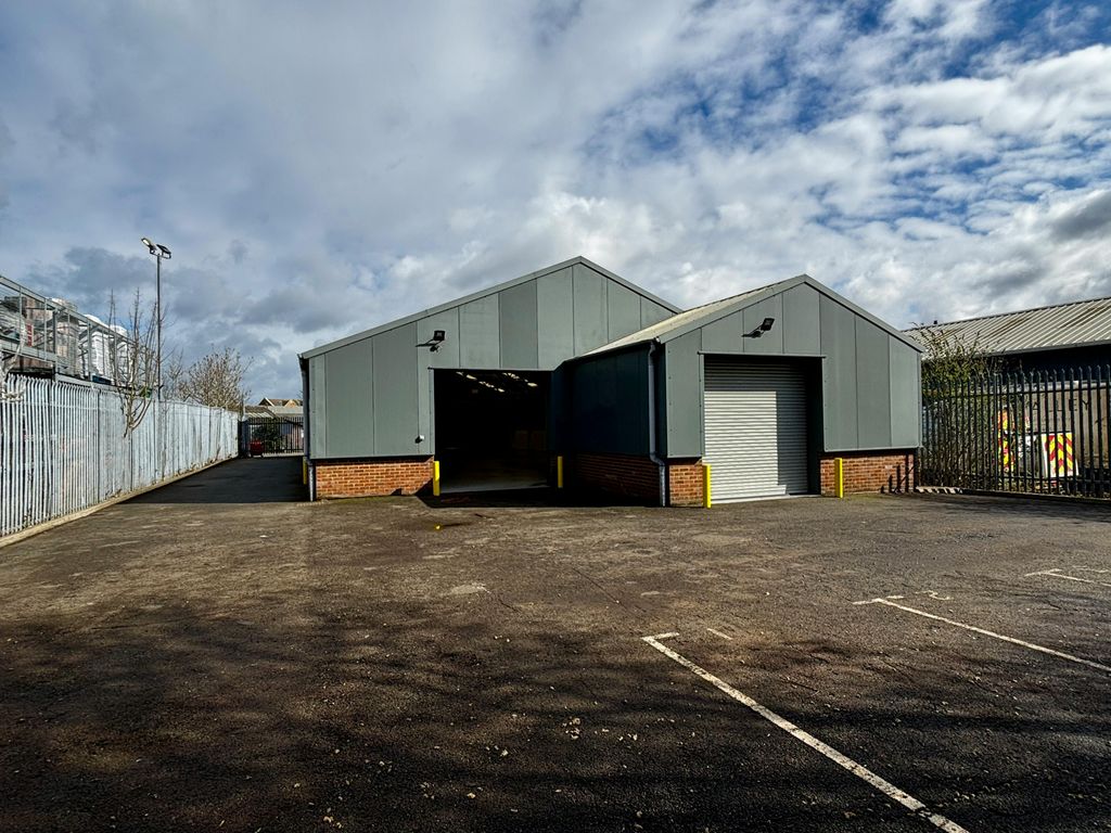 Property photo 3 of 6 Unit 2 Eastern Avenue Dunstable Secure Rear Yard