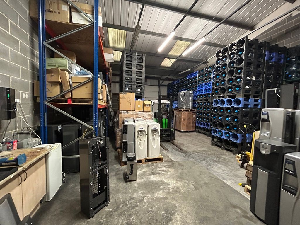 Property photo 3 of 8 Photo 4