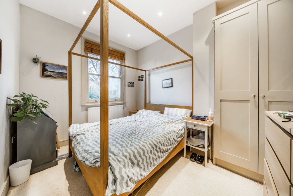 Property photo 3 of 7 1074870 (5)