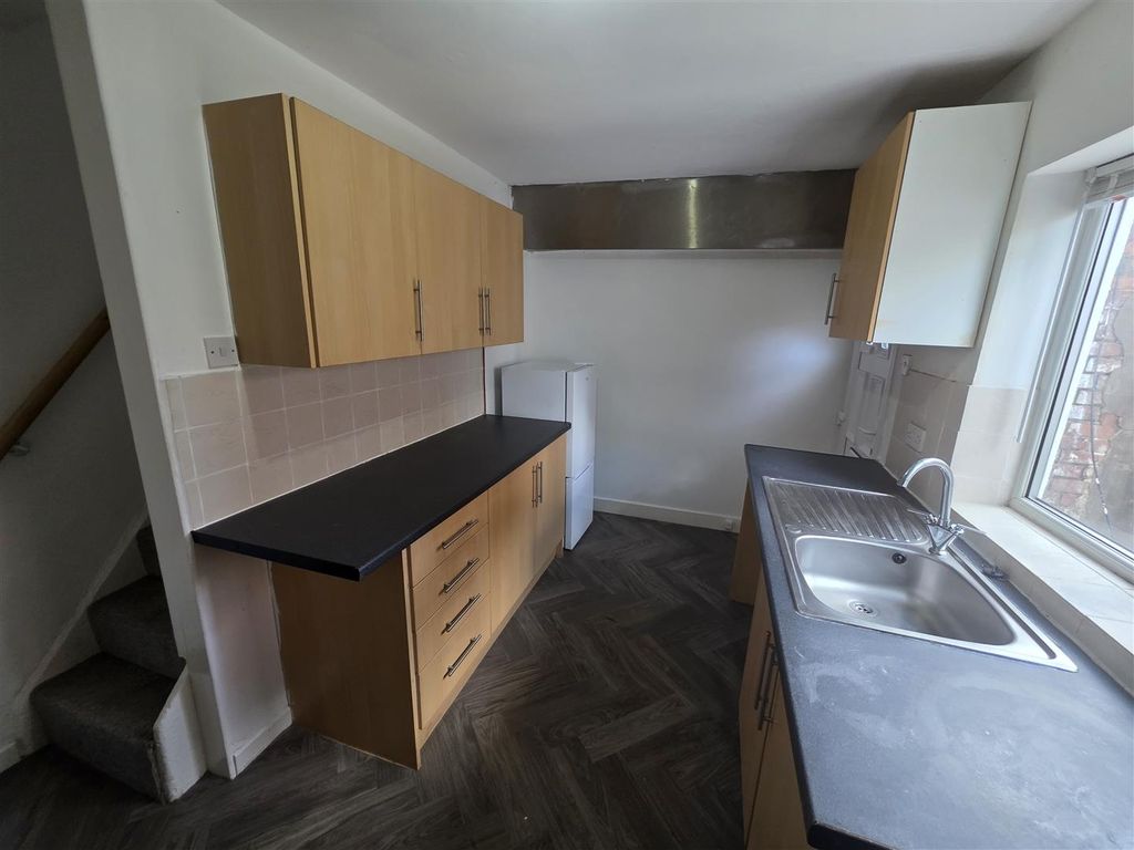 Property photo 2 of 5 1000211534.Jpg