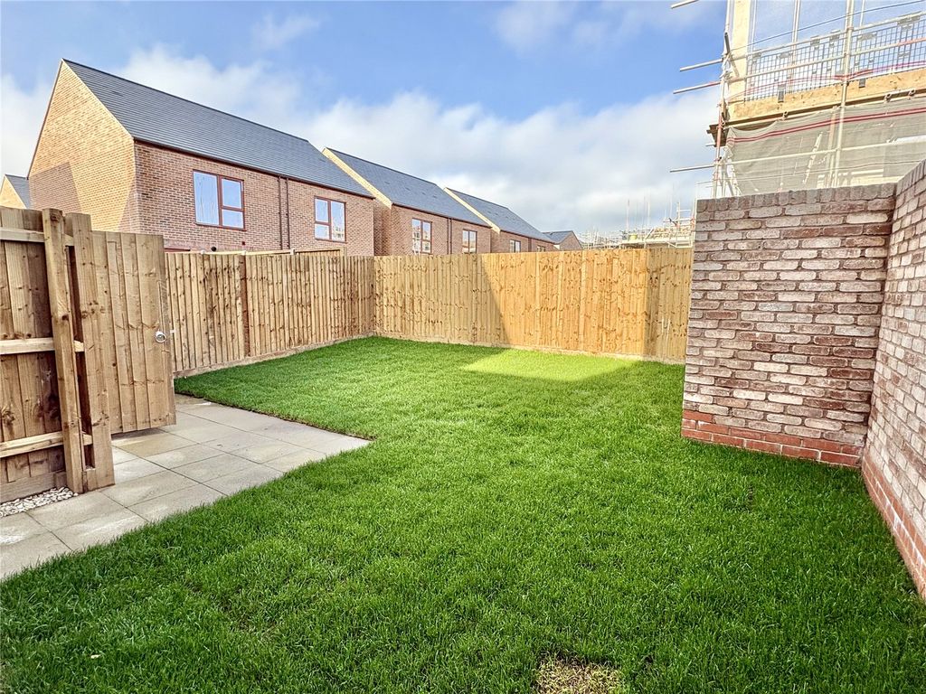 Property photo 2 of 8 Picture No. 02