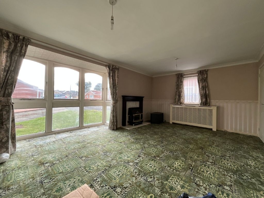 Property photo 2 of 14 4356531